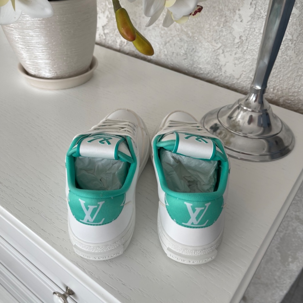 $1,130 Louis Vuitton Charlie Women’s Sneaker Size 34 1/2 AUTHENTIC😍 - Picture 6 of 15